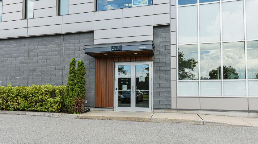 Bureaux à louer à St-Hubert
