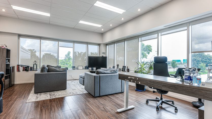 Bureaux à louer à St-Hubert