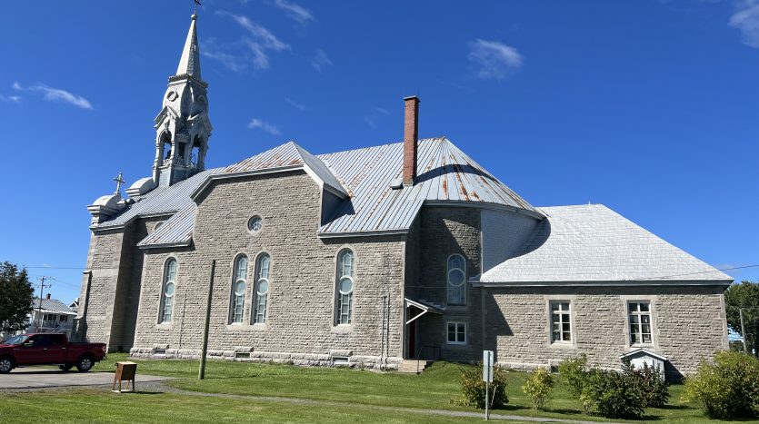 Église à vendre - Ste-Marie-Salomé