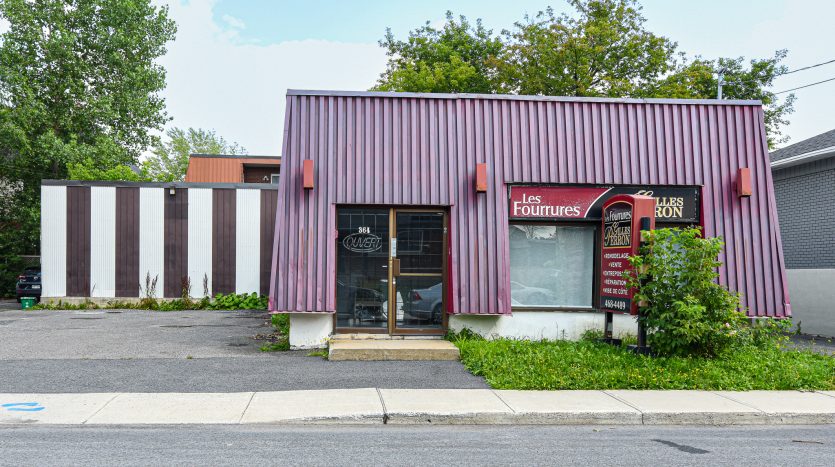 Immeuble commercial à vendre - Longueuil.