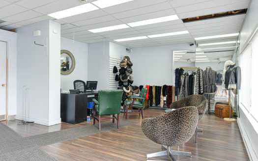 Immeuble commercial à vendre – Longueuil