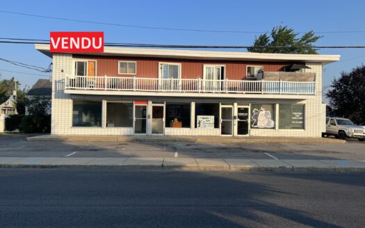 semi-commercial à vendre - Longueuil