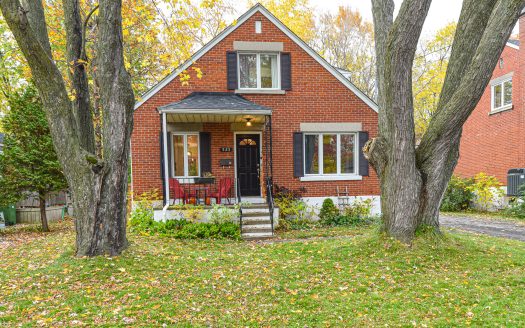 Maison à vendre – Dorval