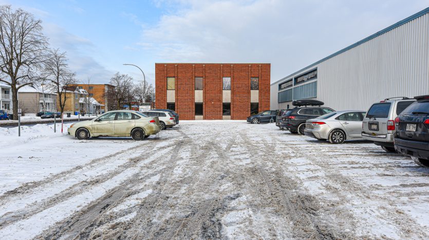 Condo commercial à vendre - Longueuil