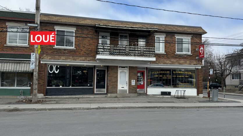 Local à louer - Longueuil