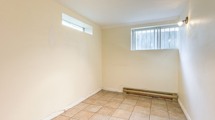 Immeuble commercial à vendre - Greenfield Park