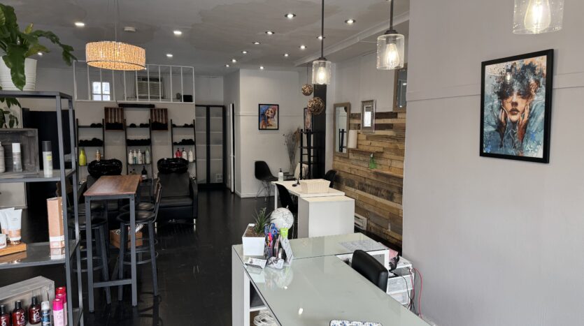 local à louer - Longueuil