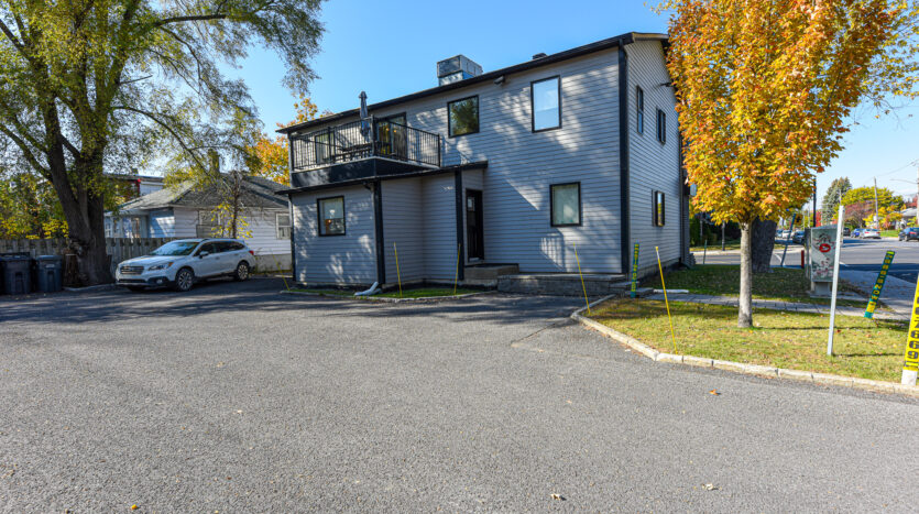 Immeuble à vendre - Greenfield Park