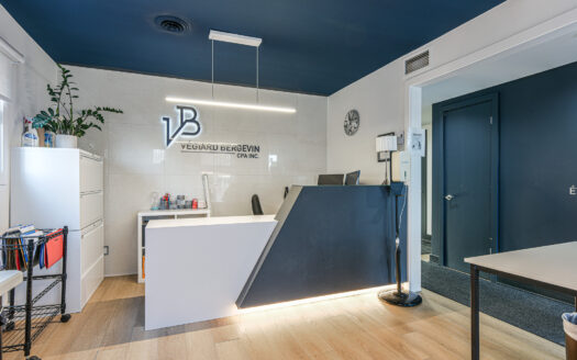 Immeuble à bureaux à vendre – Longueuil