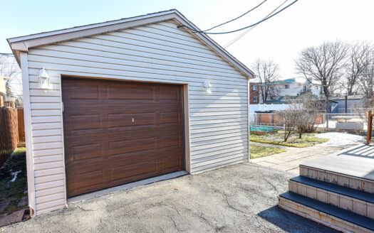 Plein-pied à vendre à Longueuil