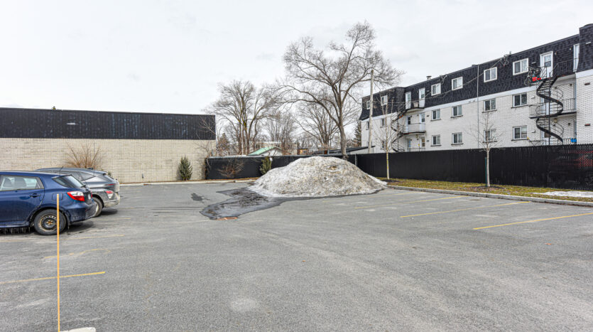 Immeuble à louer à Longueuil