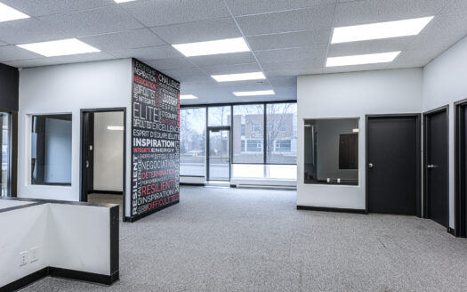Immeuble à louer à Longueuil
