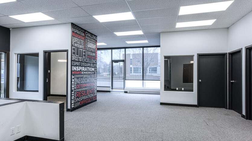 Immeuble à louer à Longueuil