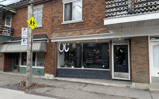 Immeuble semi-commercial à vendre à Longueuil