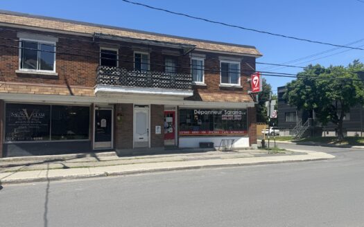Immeuble semi-commercial à vendre à Longueuil