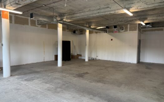 Locaux à louer sur King E