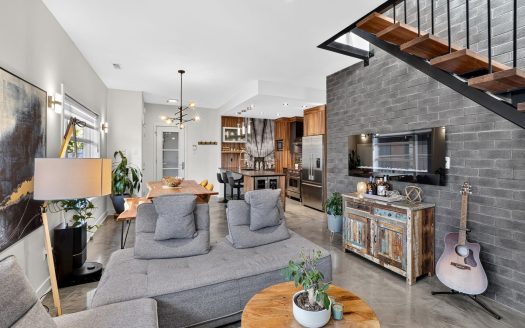Condo à vendre dans le Vieux-Terrebonne – 516, rue Saint-Pierre