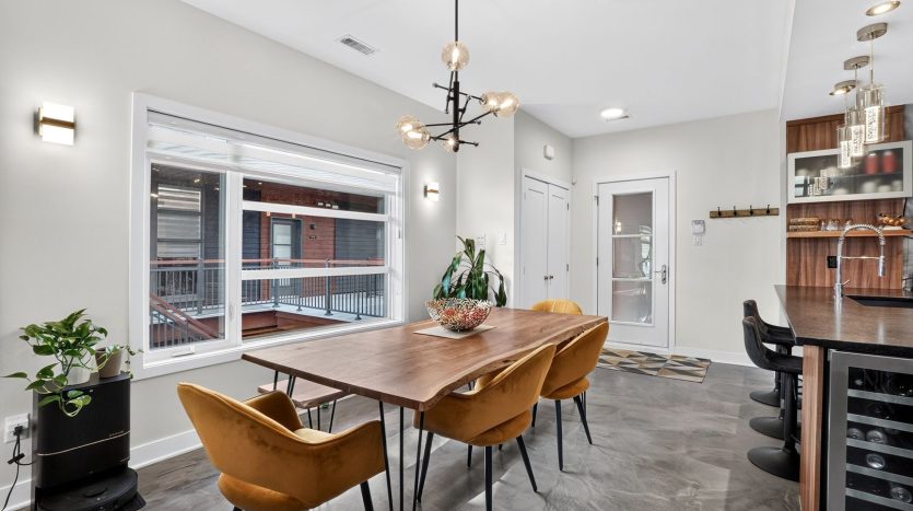 Condo à vendre dans le Vieux-Terrebonne – 516, rue Saint-Pierre