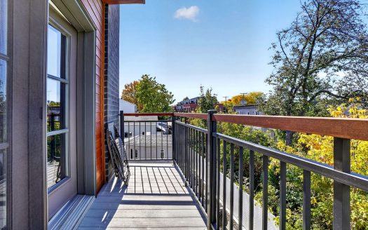 Condo à vendre dans le Vieux-Terrebonne – 516, rue Saint-Pierre