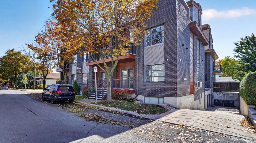 Condo à vendre dans le Vieux-Terrebonne – 516, rue Saint-Pierre