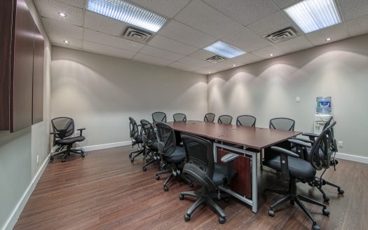 Bureaux à louer dans le Vieux-Longueuil – Centre Véronneau, 365, rue Saint-Jean