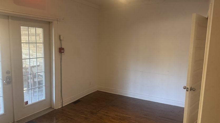 Bureau à louer à La Prairie – 228, rue Sainte-Marie, local 102D